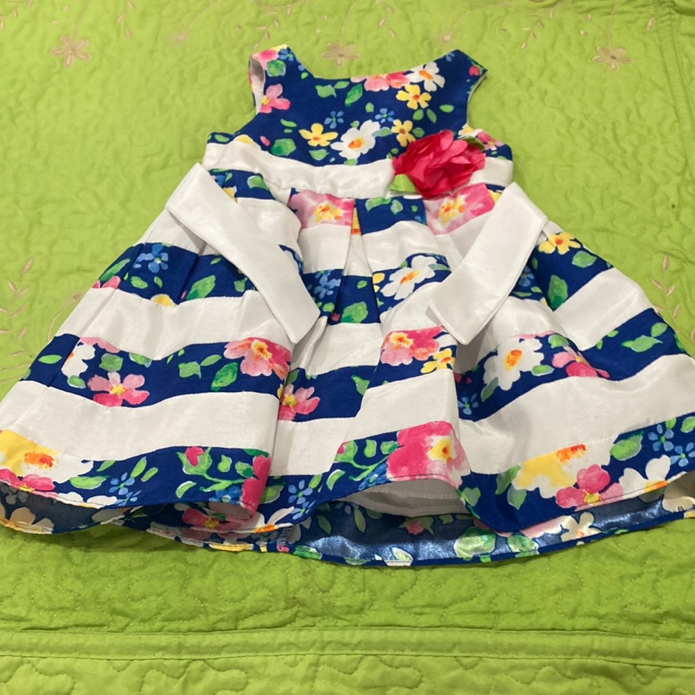 Girl dress